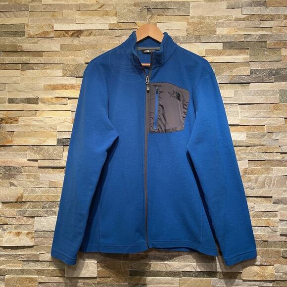 The North Face Men’s Medium Fleece JacketBlue Zip-Up Gray Chest Pocket